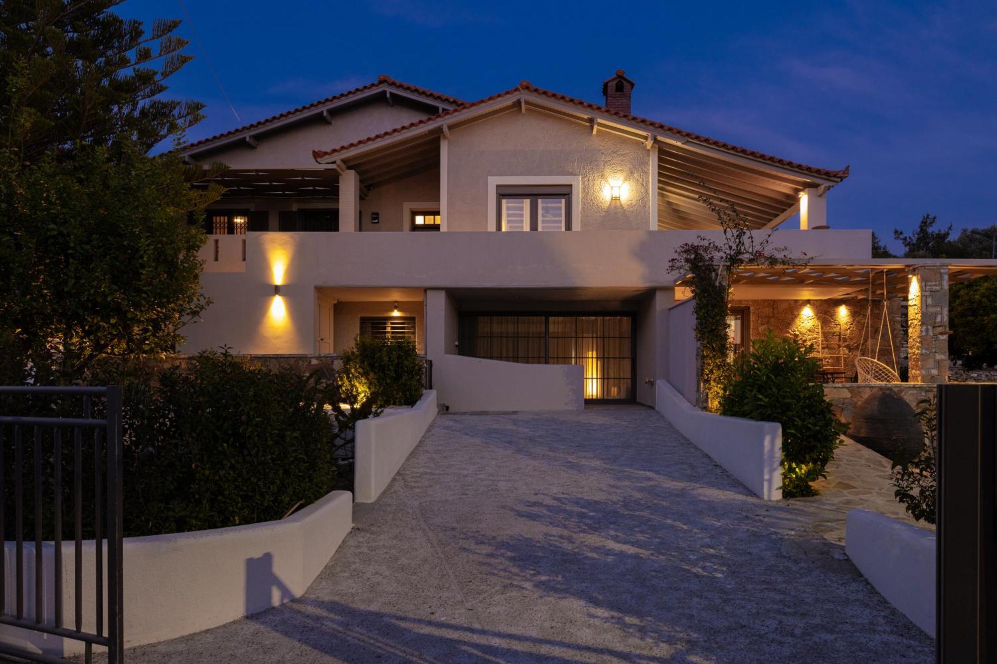 Tatil Evi Chariclea *